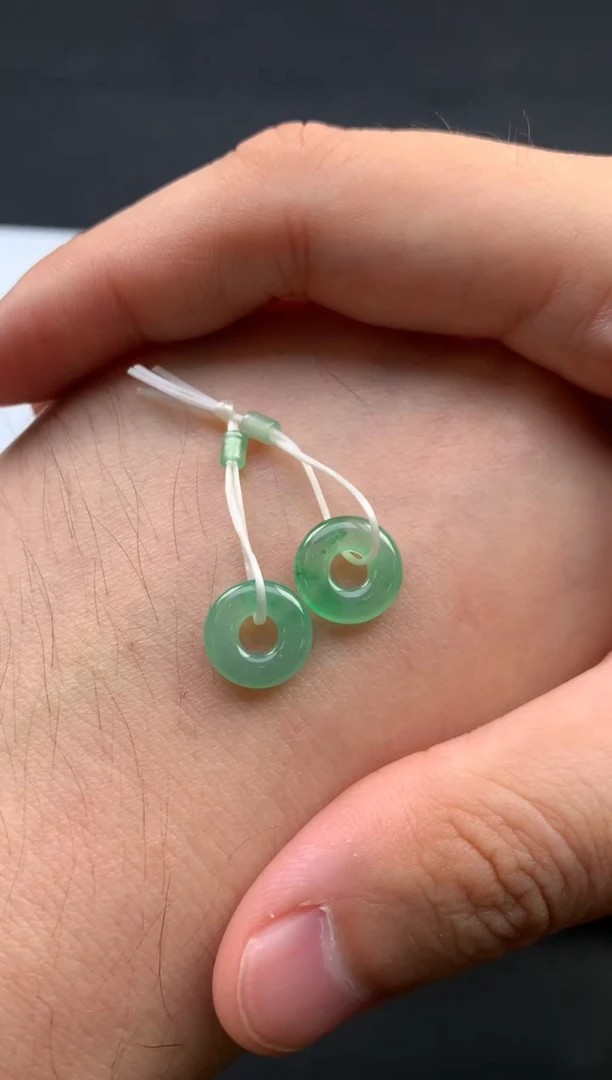 未镶嵌定制翡翠翡翠