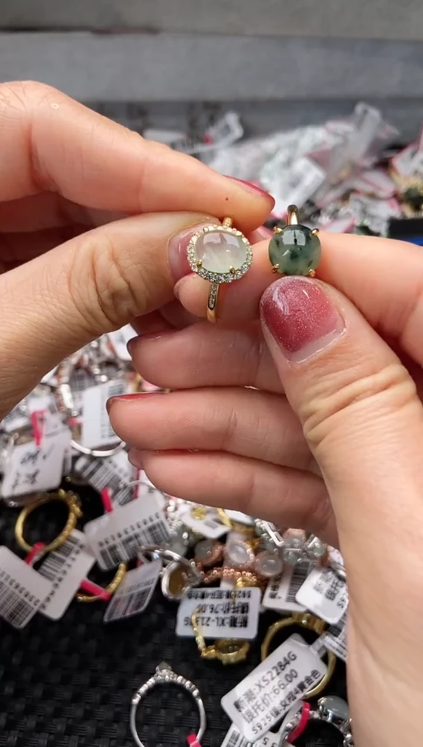 【闪购商品】翡翠戒指银S925镶嵌2222222    0