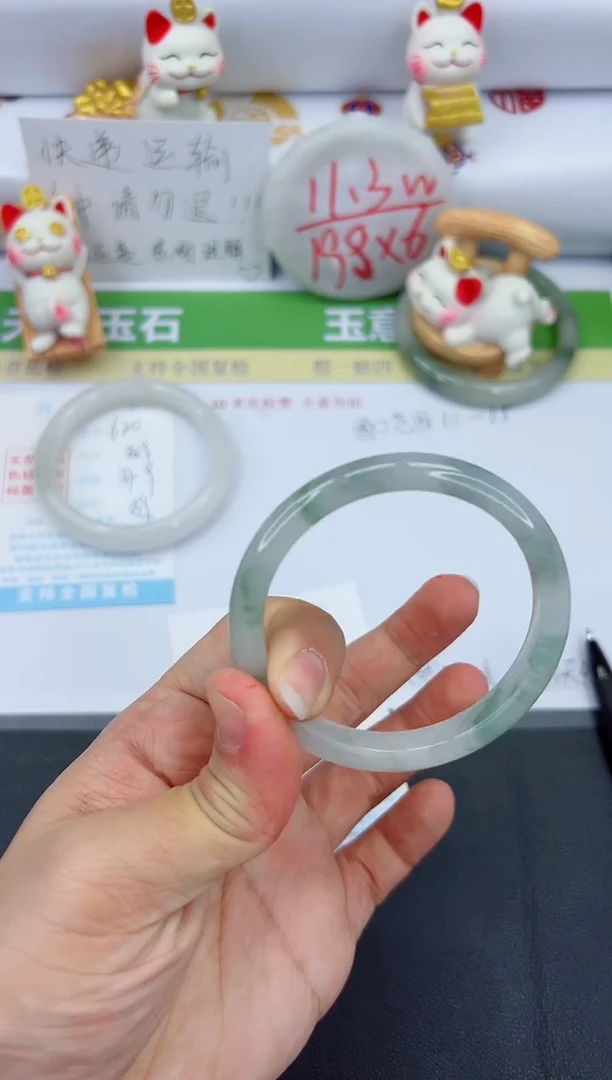【闪购商品】石英质玉手镯未镶嵌621-54.7