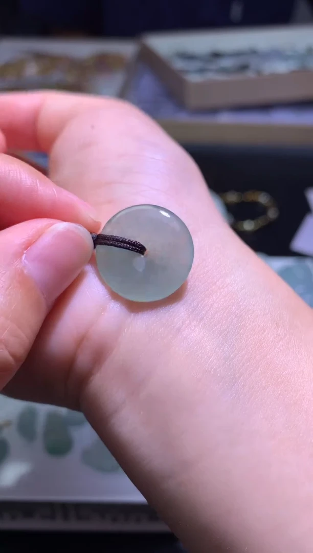 定制翡翠未镶嵌毛货