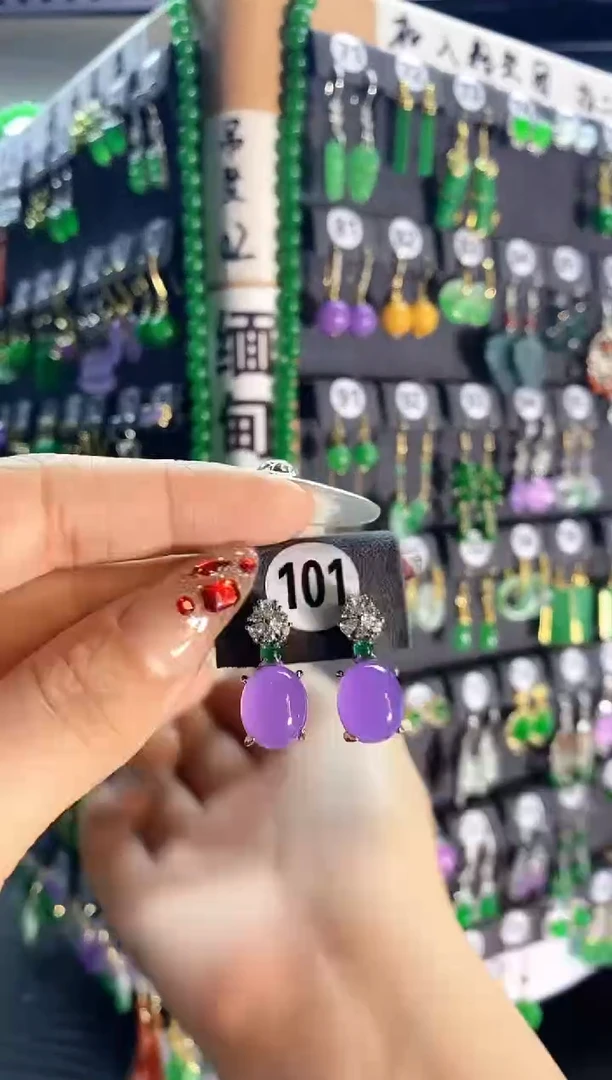 【闪购商品】翡翠耳饰银S925镶嵌101....