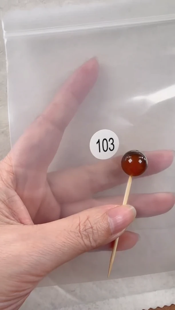 未镶嵌南红玛瑙珠宝半成品哦*吼原矿无优化无胶裂黑红单珠