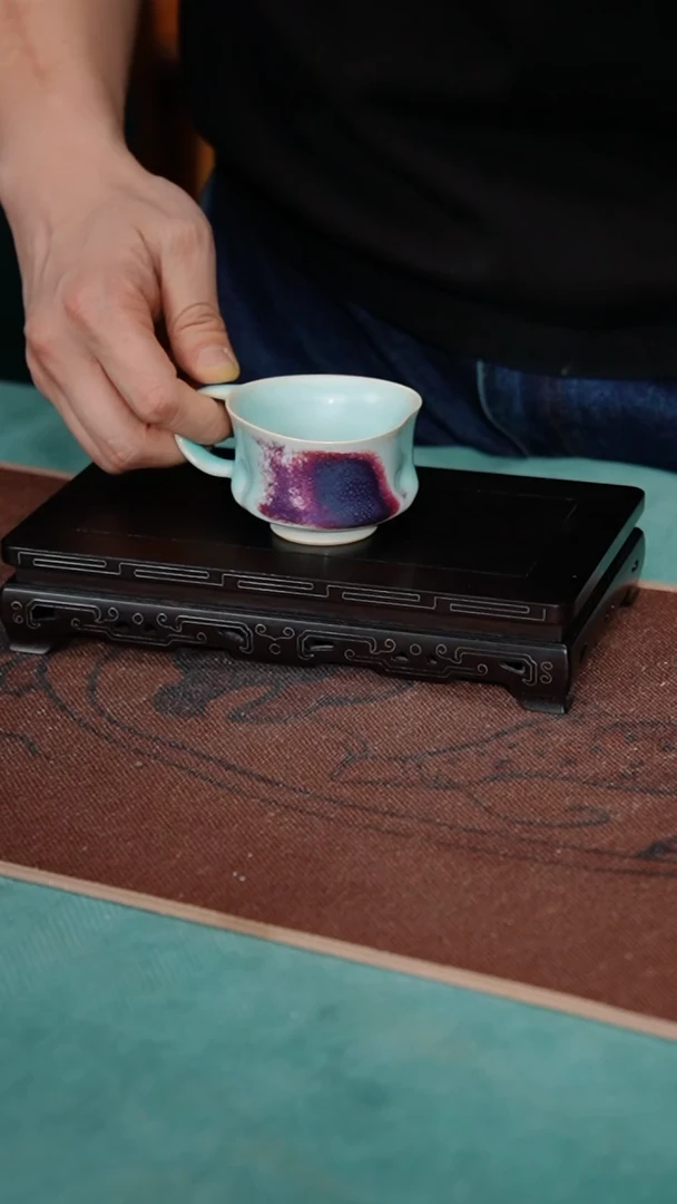 【闪购商品】70-1爱心咖啡杯（阿瓜）