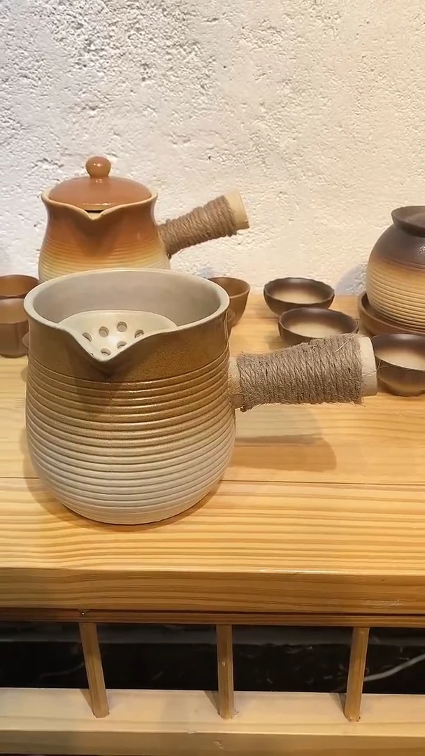 【闪购商品】1200ml陶韵罐罐壶  嘻嘻嘻