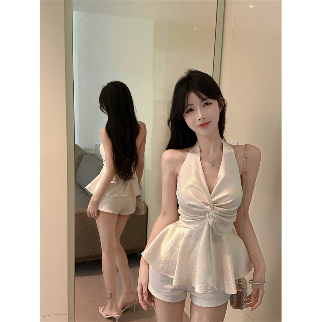 缎面挂脖吊带背心女夏季纯欲辣妹性感v领抹胸上衣泰式独特娃娃衫