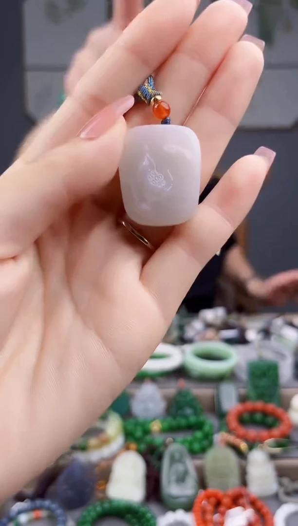 颈饰未镶嵌和田玉多样性发货拍一发一