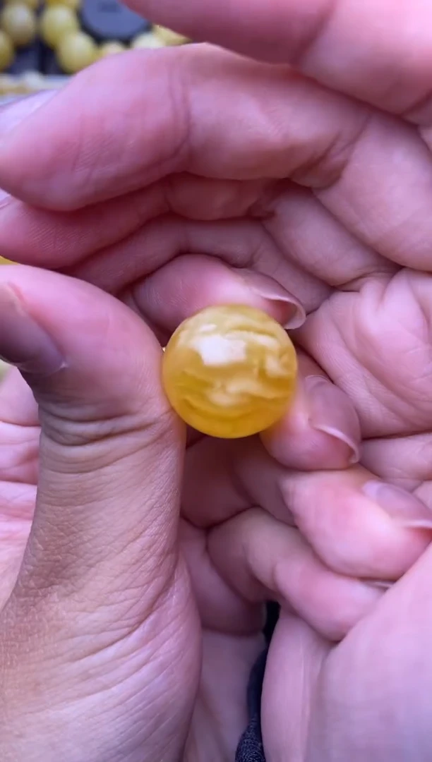 裸石琥珀未镶嵌大小姐珠宝7