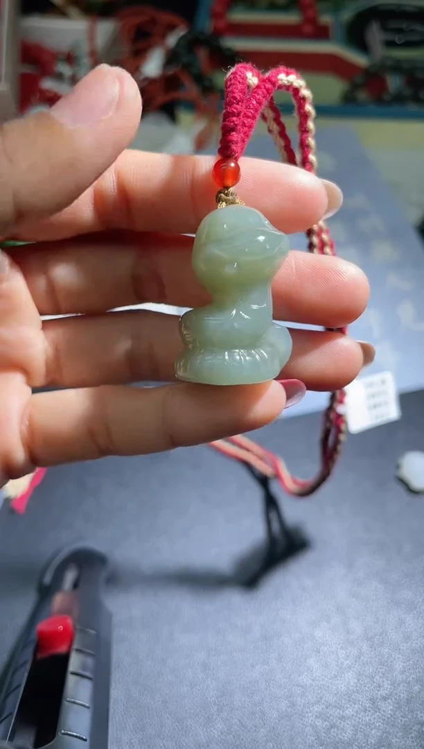 【闪购商品】和田玉吊坠(不含链)未镶嵌蛇蛇吊坠且末蓝