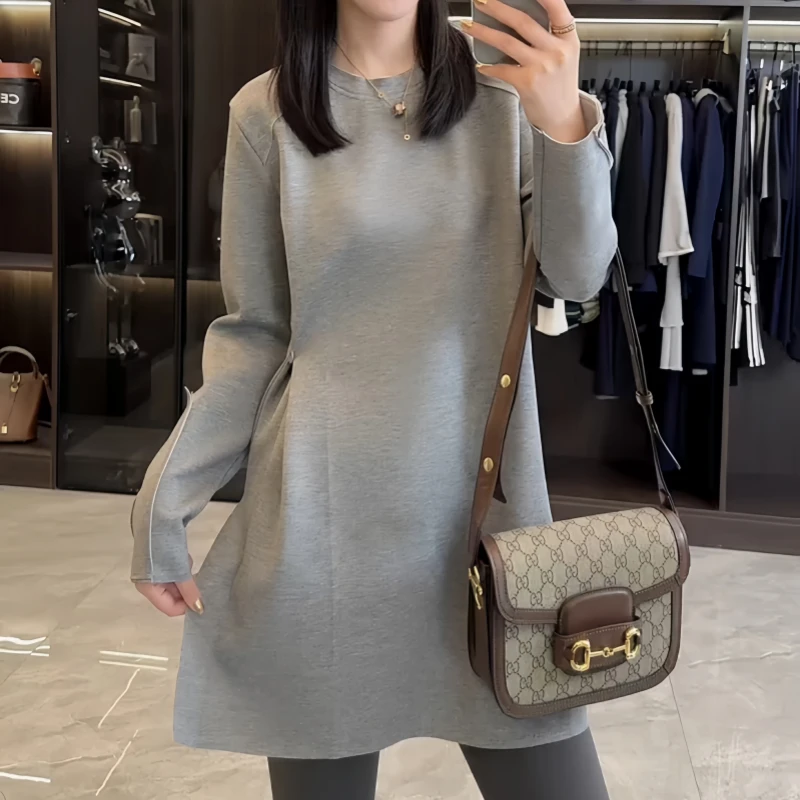 时尚高级设计感纽扣收腰T恤女秋季新款宽松中长款开叉长袖上衣女