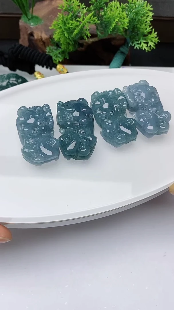 【闪购商品】翡翠颈饰未镶嵌多样性发其一