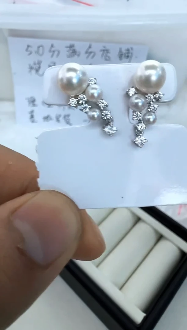 【闪购商品】海水珍珠耳饰银S925镶嵌耳钉
