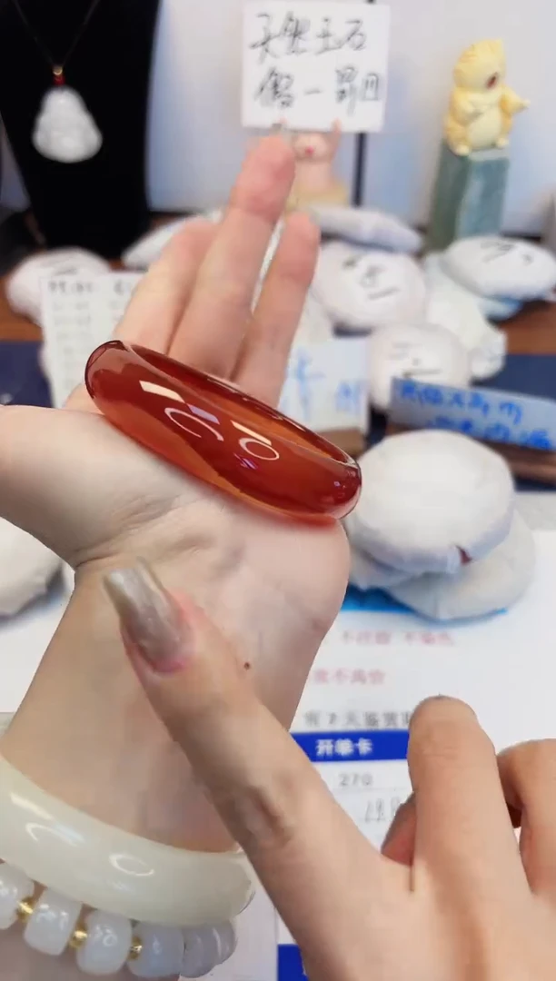 【闪购商品】石英质玉手镯合金270-玛瑙-圈口54