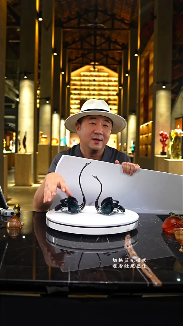 摆件琉璃0401003-1墨兰水晶天鹅一对