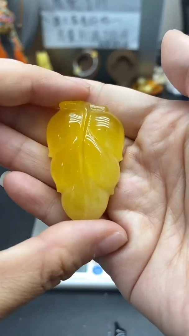琥珀未镶嵌珠宝奇石1873