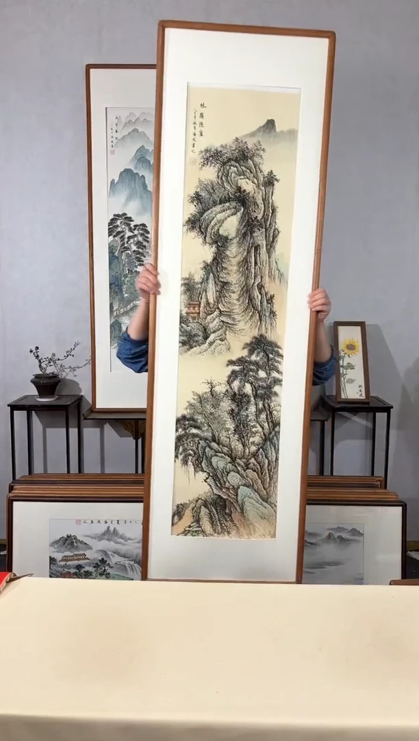 国画手绘*林岭隐卢*52*172cm带框发货