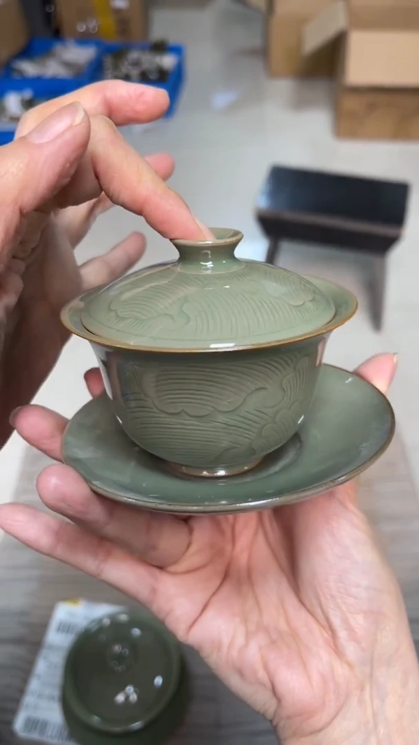 陶瓷纯手工秘色水波三才盖碗