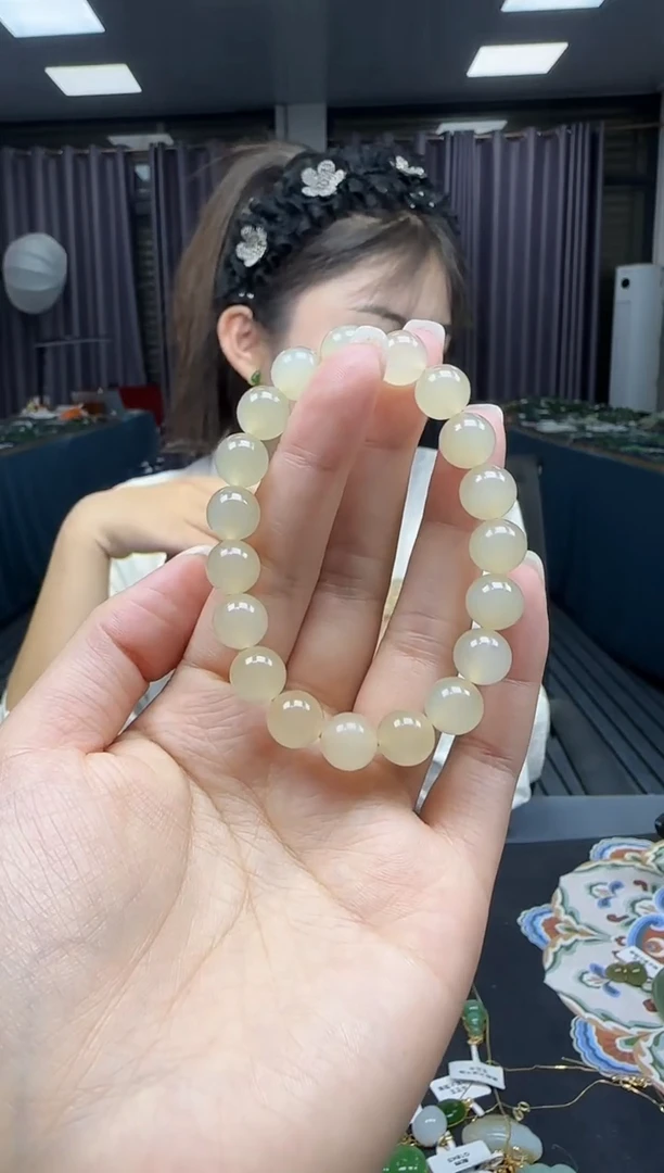 手串未镶嵌和田玉1