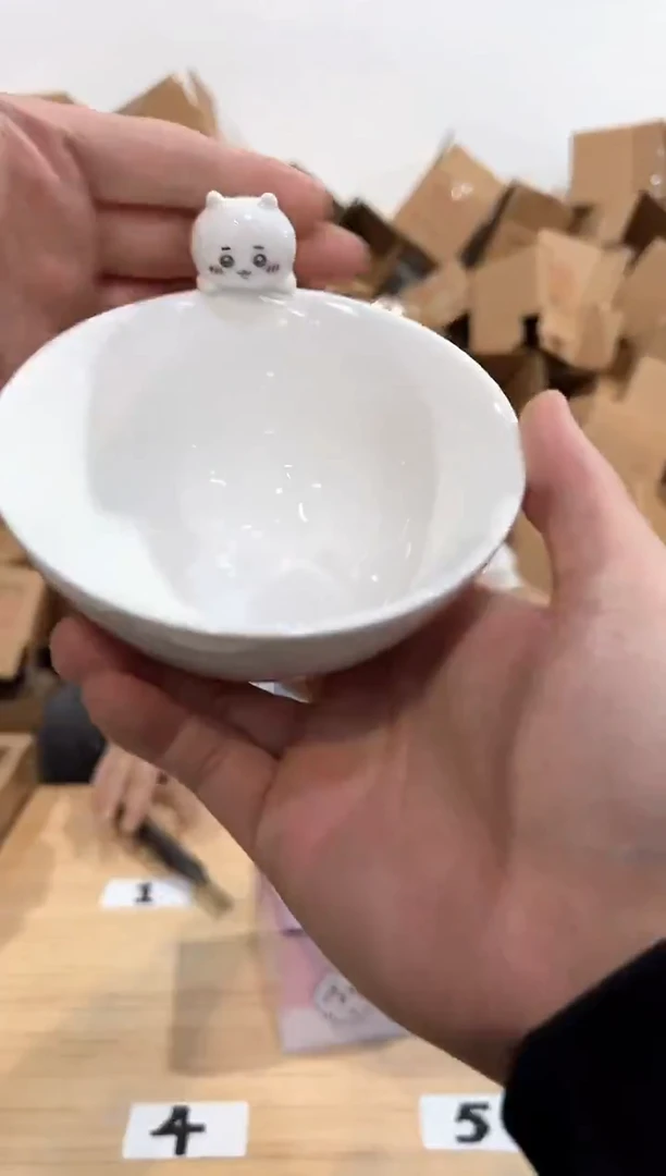 瓷片原盒吉伊公仔碗