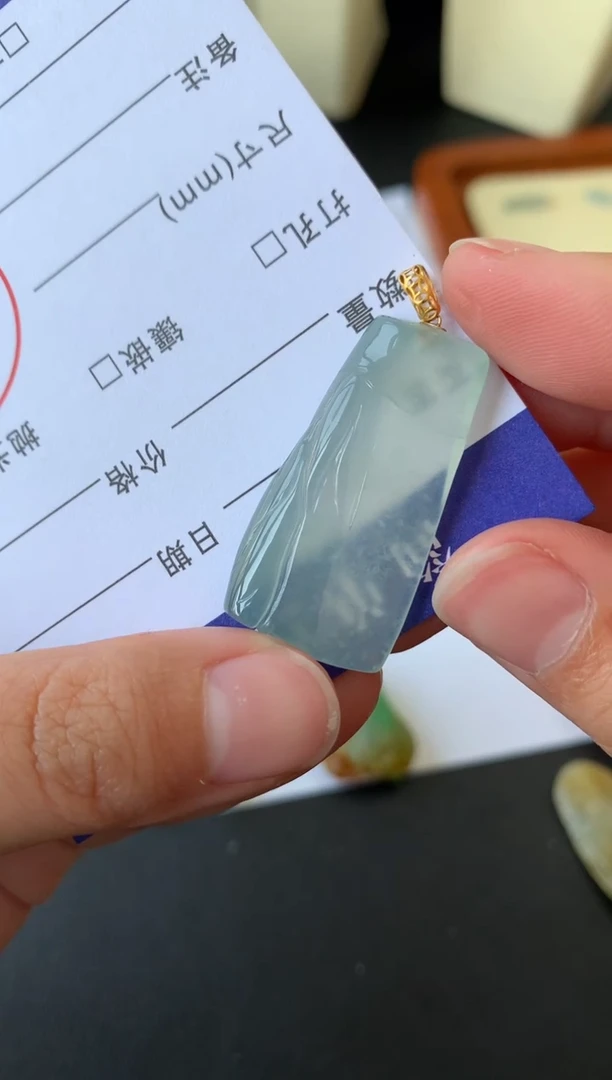 【闪购商品】定制翡翠未镶嵌翡翠