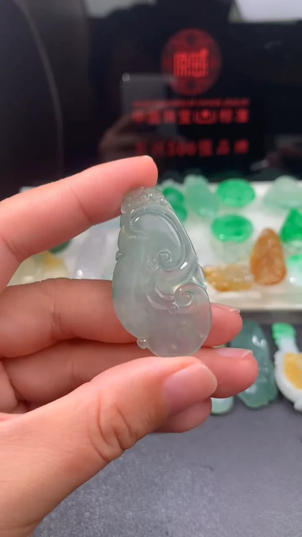 未镶嵌定制翡翠