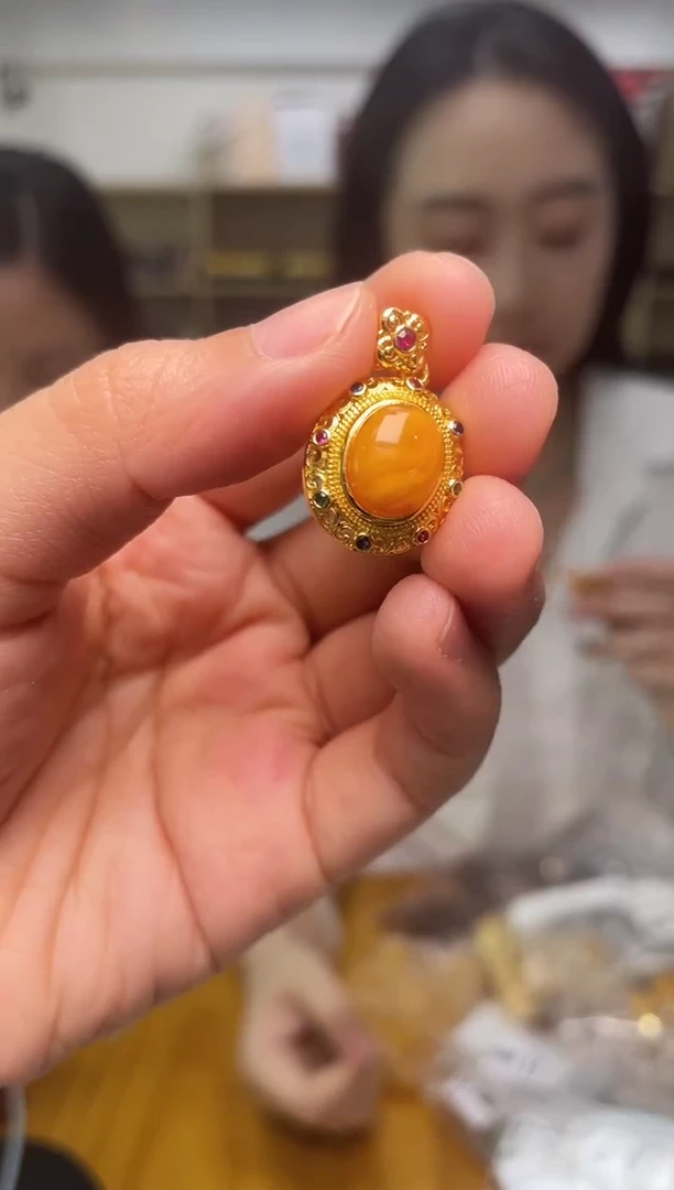 未镶嵌蜜蜡裸石（多样性单个发货）