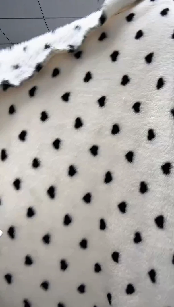 法兰绒3X1.8左右以主播介绍为准