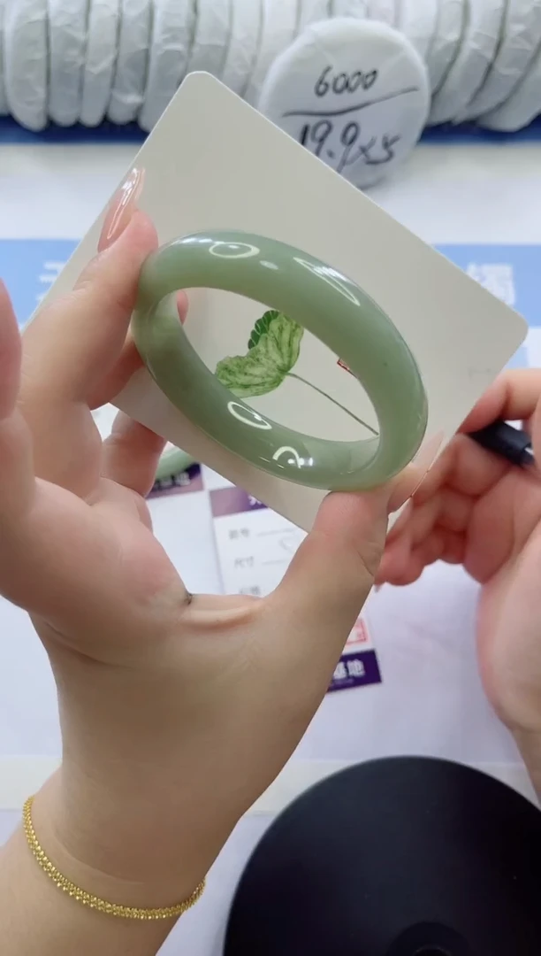 石英质玉手镯未镶嵌多样性发货A90