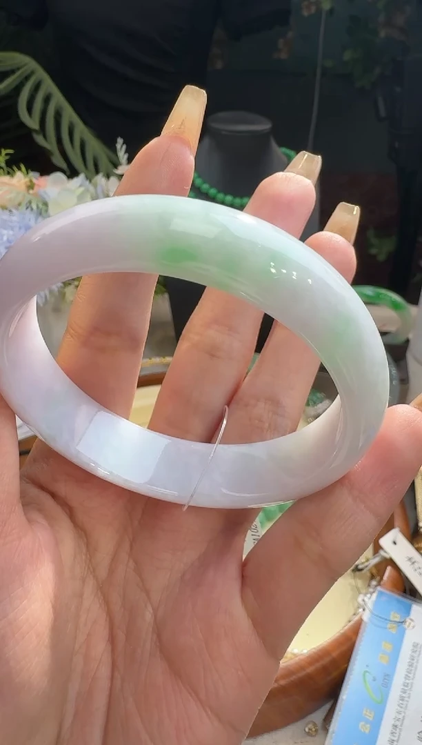 【闪购商品】翡翠手镯未镶嵌手镯