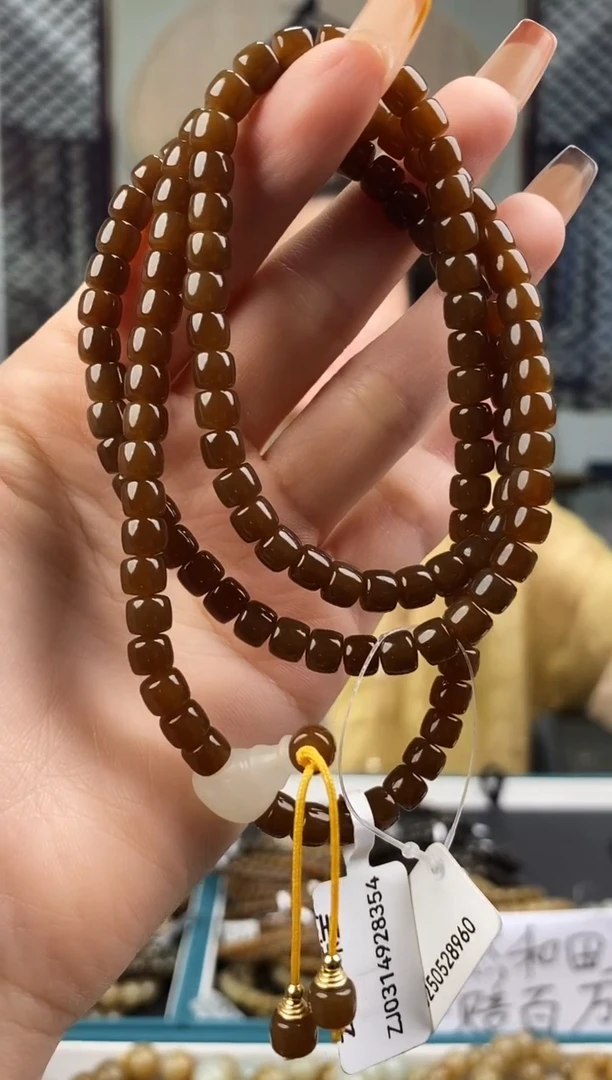 和田玉未镶嵌颈饰拍一发一