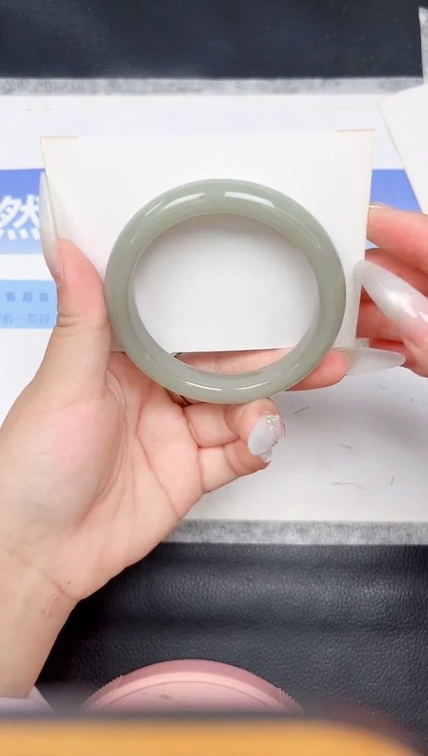 未镶嵌手镯石英质玉46-54