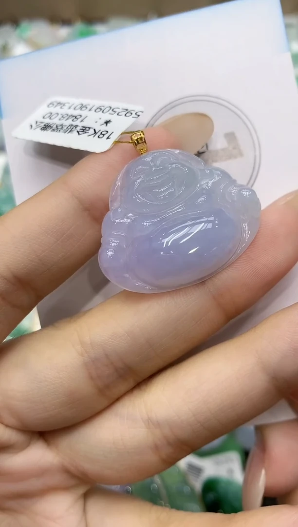 颈饰18K金镶嵌翡翠111111111111
