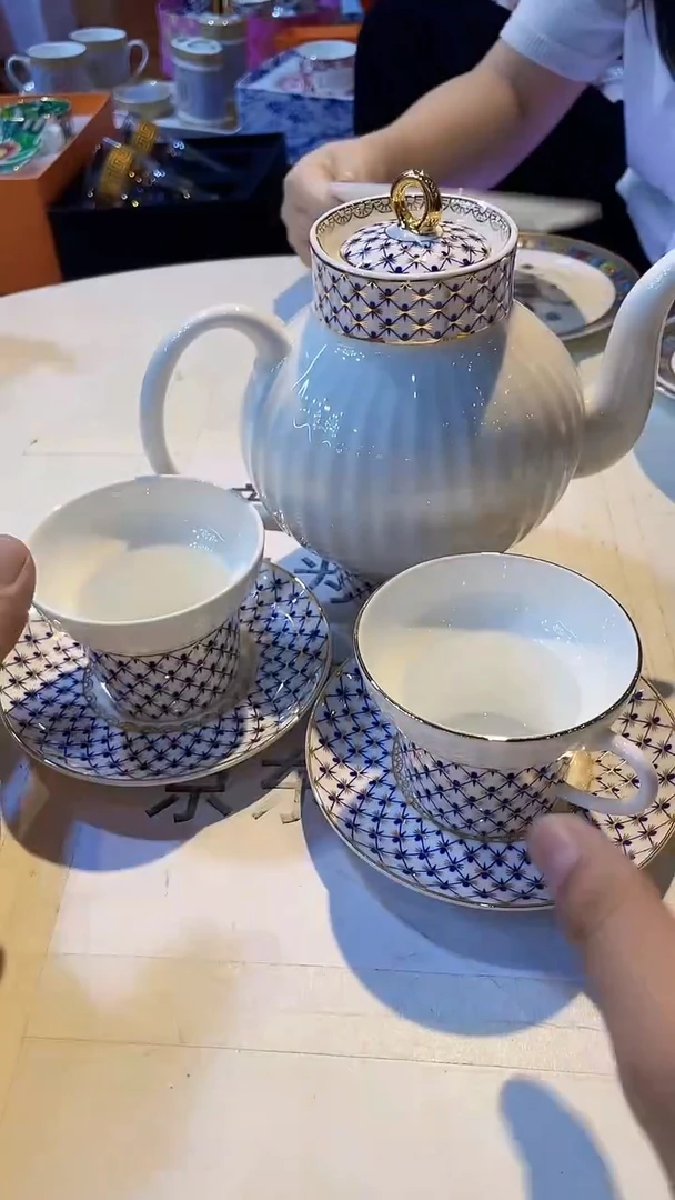 杯鸿辉家品牌瓷器，京东包邮！