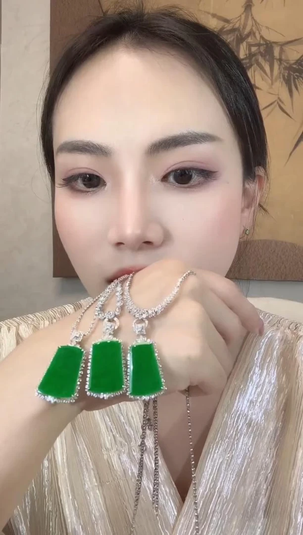【云中意】18K金翡翠无事牌吊坠 （不含链）多样性发一件PYD