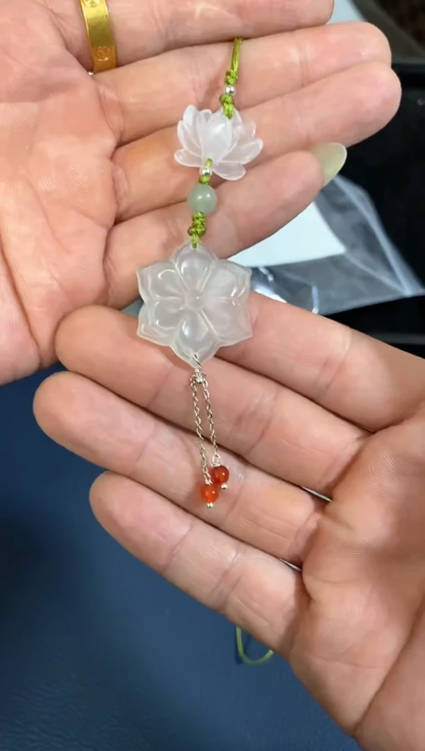 【闪购商品】蛇纹石玉颈饰未镶嵌岫玉