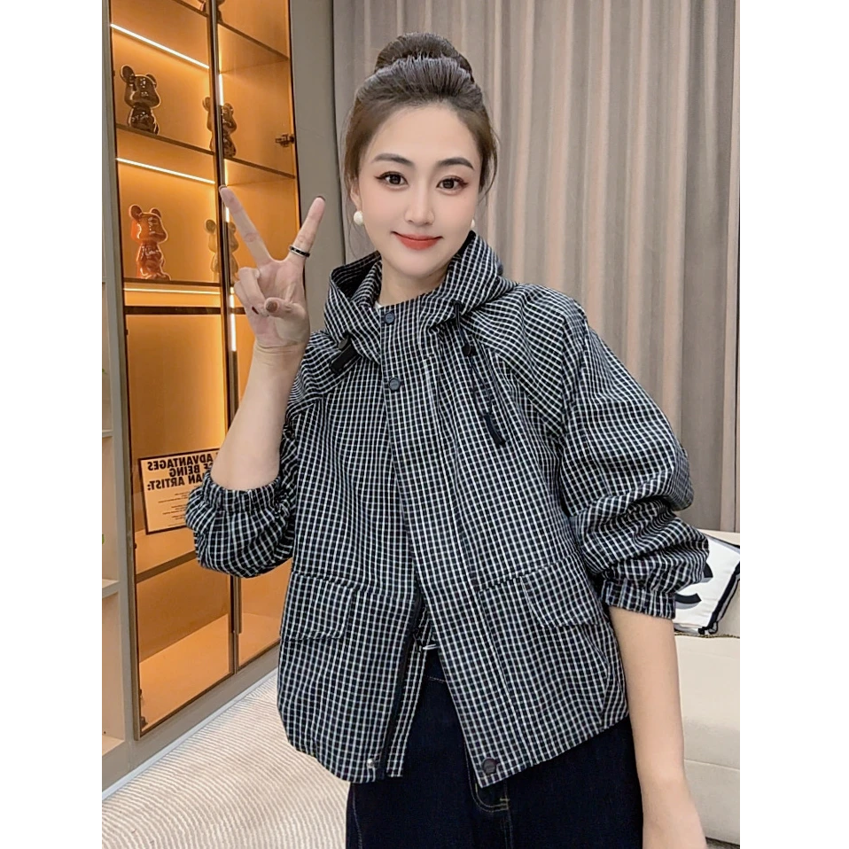 湘湘家-2025秋季新款格子短款连帽短外套女宽松百搭上衣冲风衣