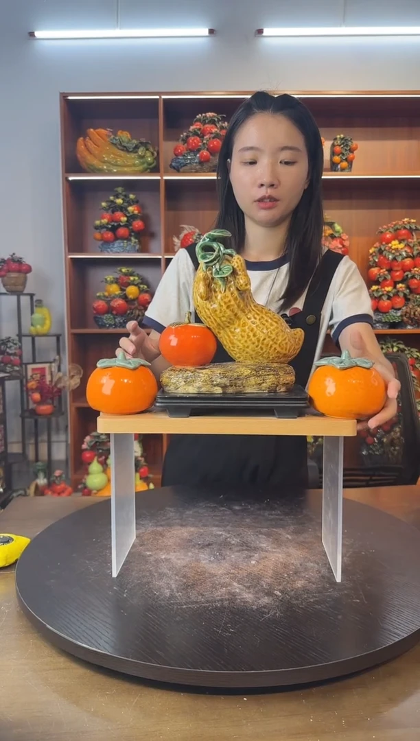 陶瓷柿子花生摆件