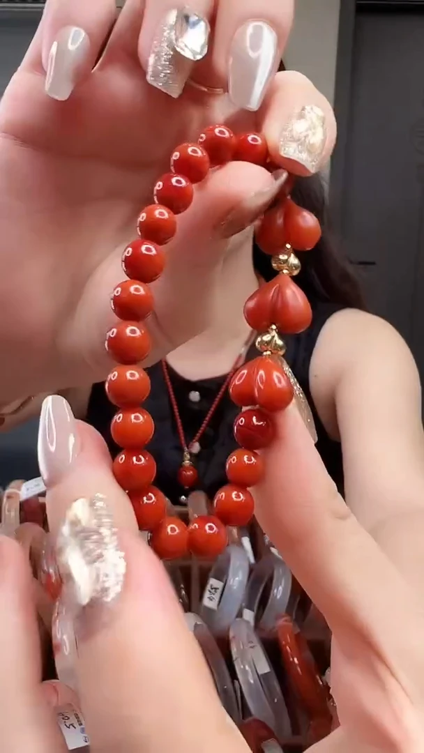 南红玛瑙手串未镶嵌/18K金设计款