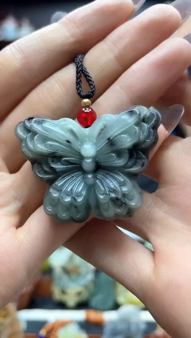 未镶嵌岫玉吊坠·