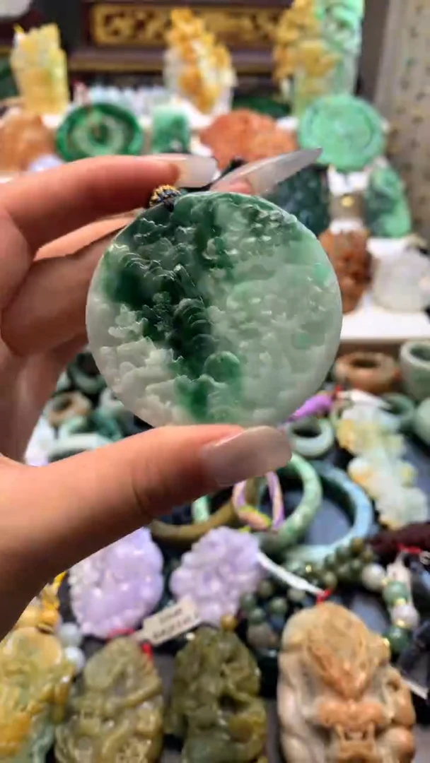 颈饰未镶嵌翡翠天然翡翠A货53