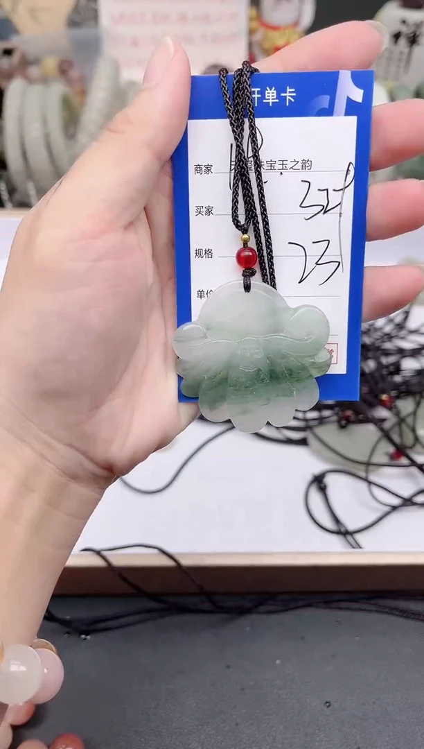 未镶嵌手镯石英质玉329