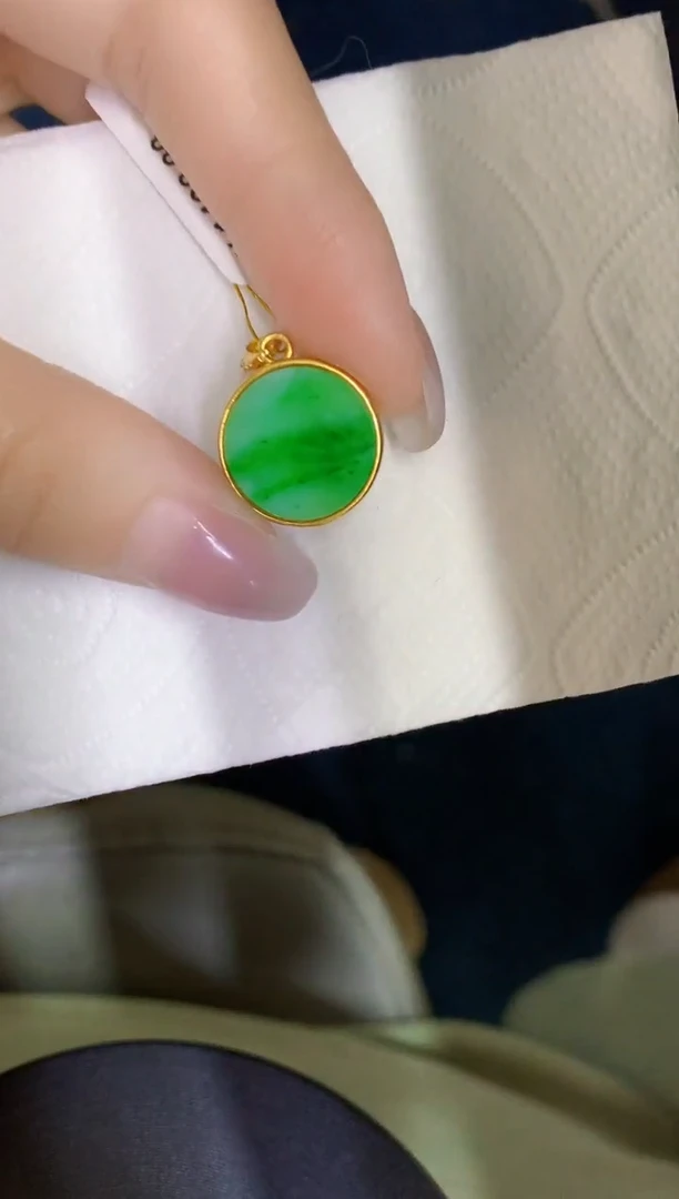 颈饰未镶嵌翡翠缅甸天然翡翠A货