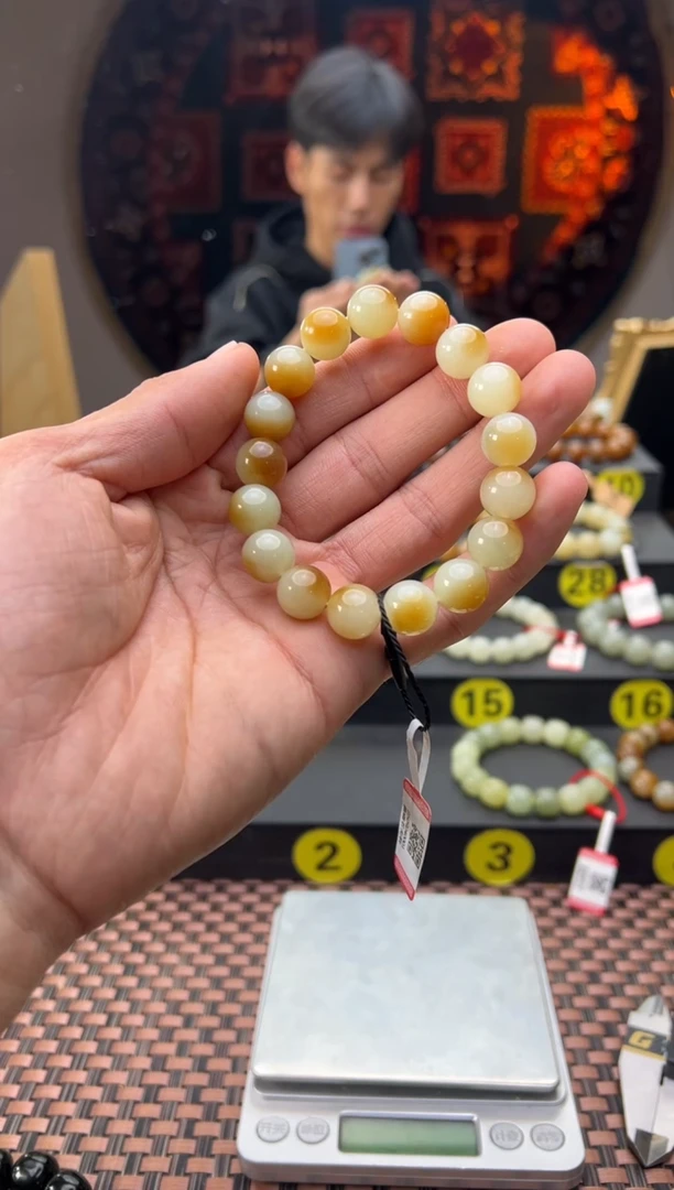 未镶嵌手串和田玉若羌糖黄口手串卡12
