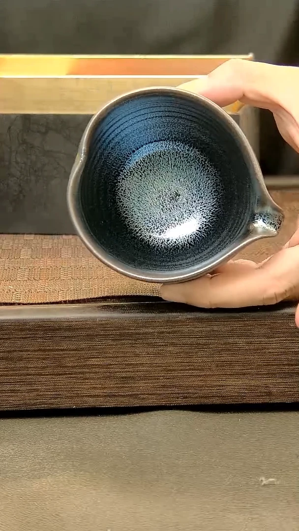 茶盏303=。。。。。。。