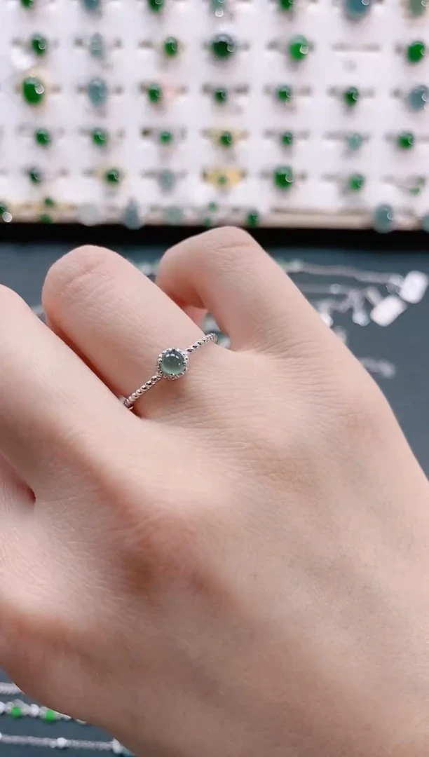 【闪购商品】翡翠戒指银S925镶嵌天然翡翠