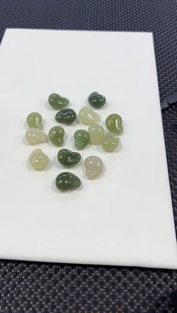 【闪购商品】和田玉挂件未镶嵌（多样性发一件）