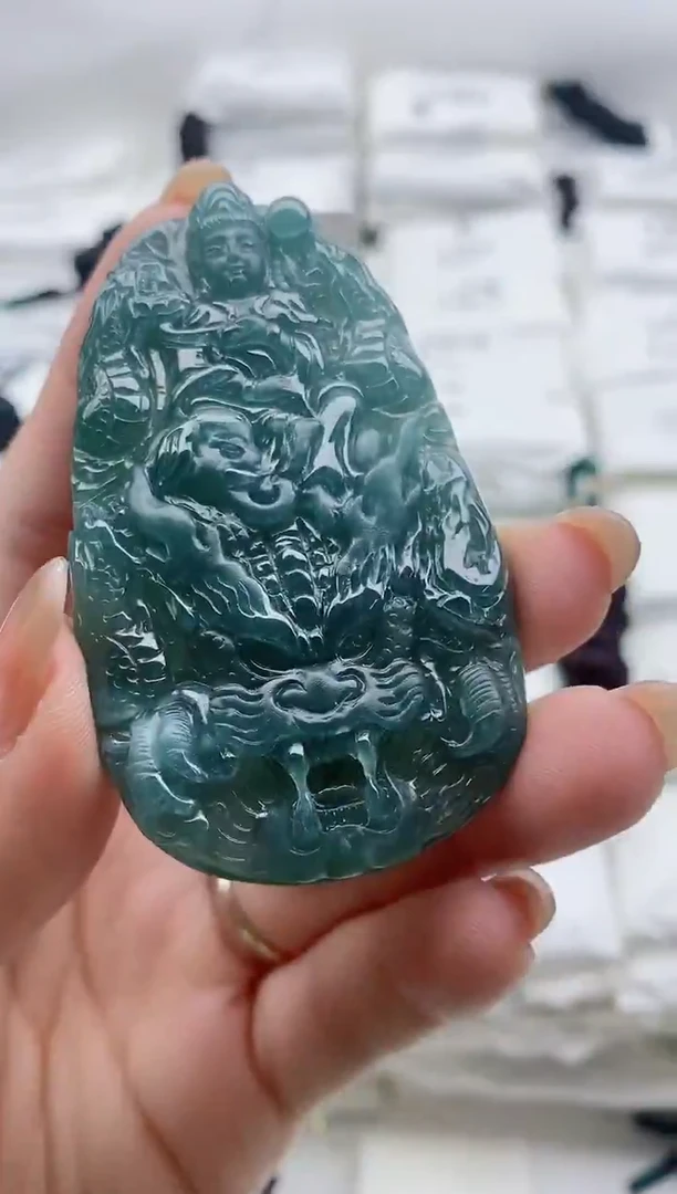 颈饰未镶嵌翡翠8