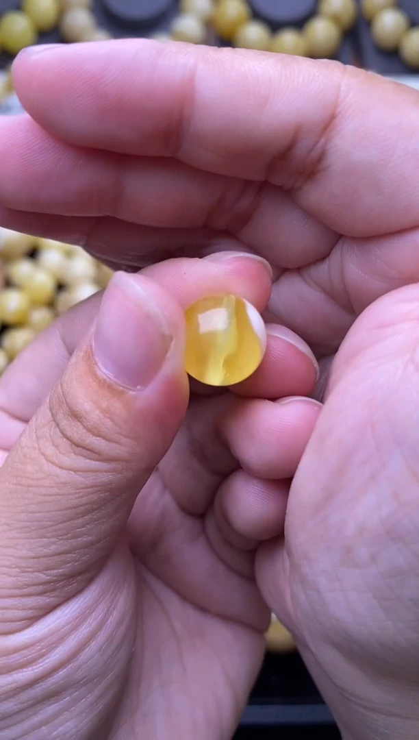 裸石琥珀未镶嵌大小姐珠宝严选169
