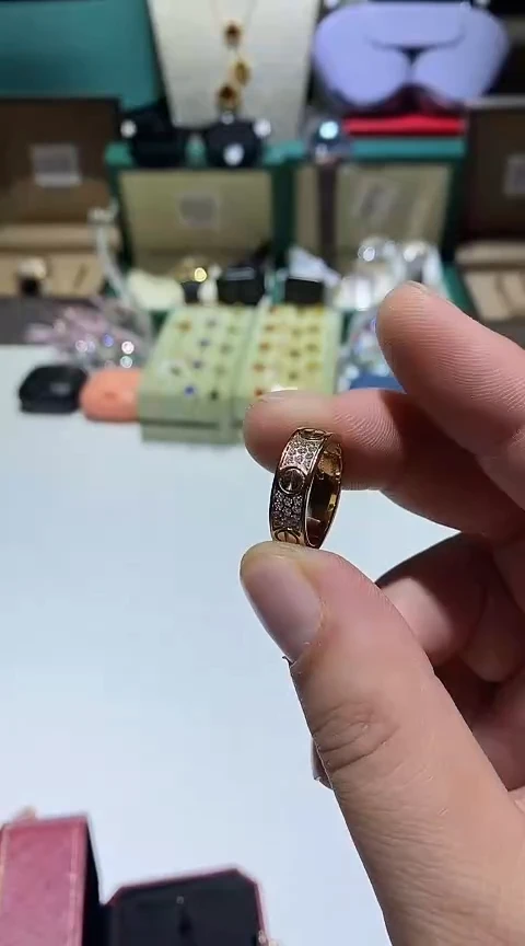 瓷片生活的本意就是开心@@1