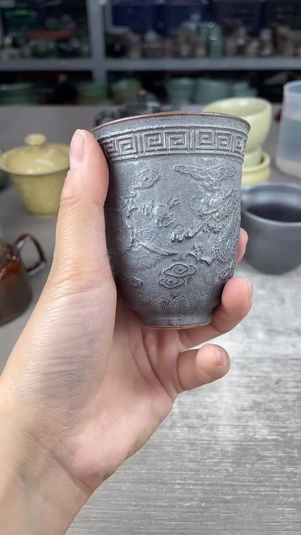 青花仓储福利放漏