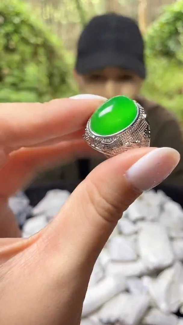 满色吊坠  所见即所得！